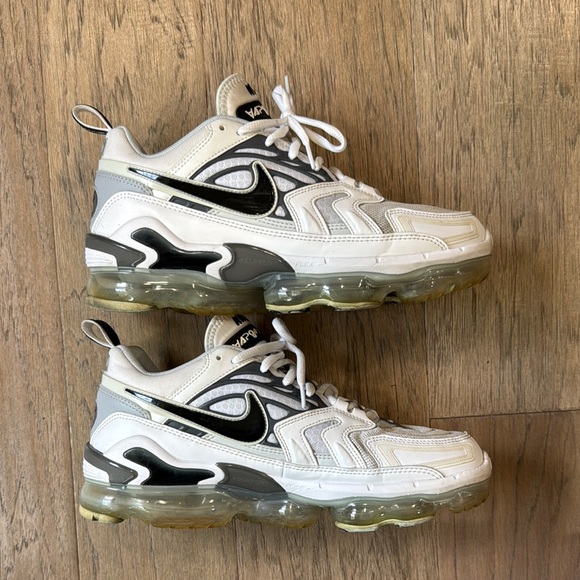 Nike VaporMax EVO Running Sneakers White and Gray Size 9.5 - Picture 5 of 9